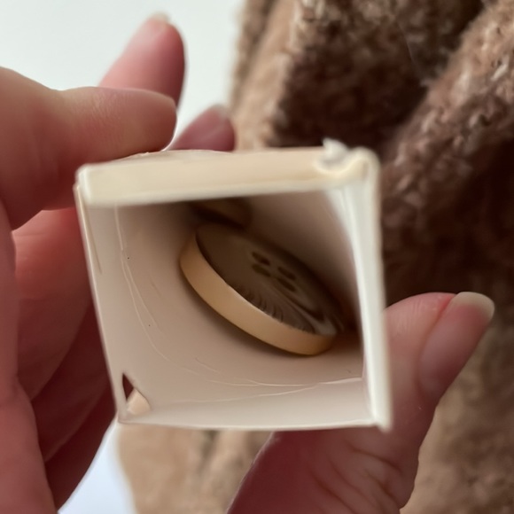 Ivanka Trump luxe wool-blend belted winter trench-style coat w/ satin lining - Picture 7 of 7